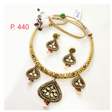 Antique Gold Polish Kundan Design Necklace Set  13...