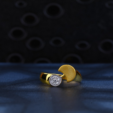 22ct Gold Cz Hallmark Ring LR154