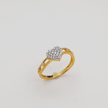 gold heart shape ring by 