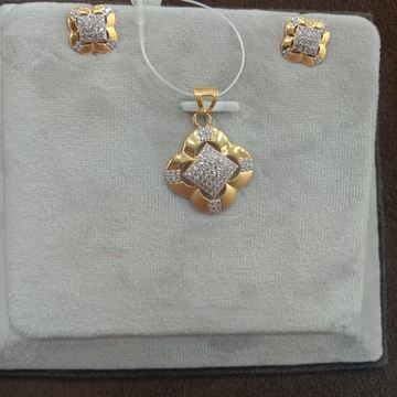 22 k Gold Cz Pendant Set by Zaverat Jewels Hub Pvt. Ltd.