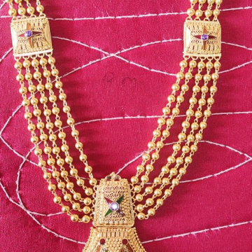 916 Gold Necklace by Samanta Alok Nepal