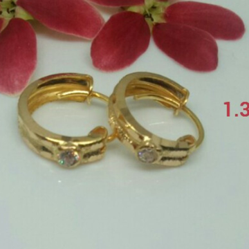 18K Gold Classy Design Earrings by 