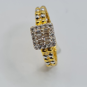 18 kt yellow gold Classy ring by Sangam Jewellers