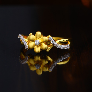 916 Gold Hallmark Circean Design Ring 