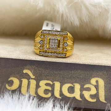 916/22k gold men's classic ring by Shree Godavari Gold Palace