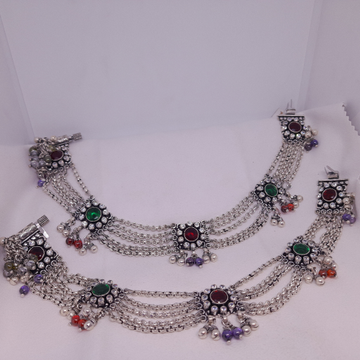 Silver Traditional Red and green stone payal by Rangila Jewellers