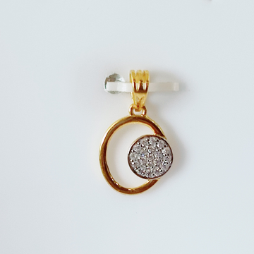 916 gold round shape diamond pendant by 