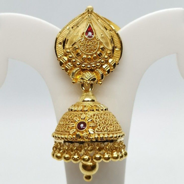 Flower Embeded Jhumka by 