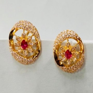 22 kt gold ladies earring top by 