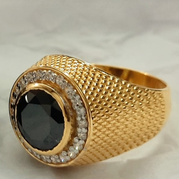 916 GOLD Fancy Gent's Singal Stone Ring