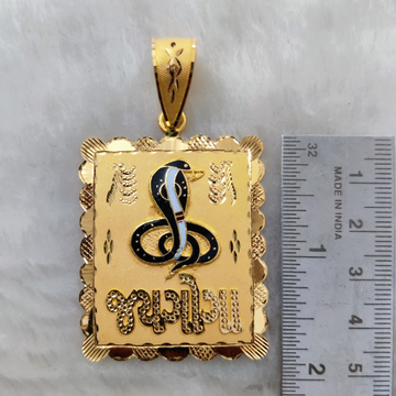 916 gold fancy gent's goga maharaj pendant