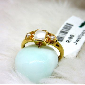 Gold Squre Shape Pearl Ring by 