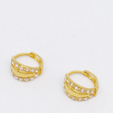 18 kt 750 gold daimond earring type round bali by Zaverat