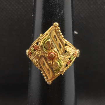 meena design gold ring by S.P. Jewellers