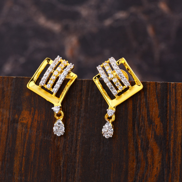 916 Gold Ladies Designer Diamond Earring LFE518