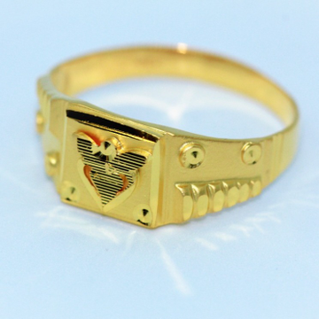 Gold grand gents ring by 