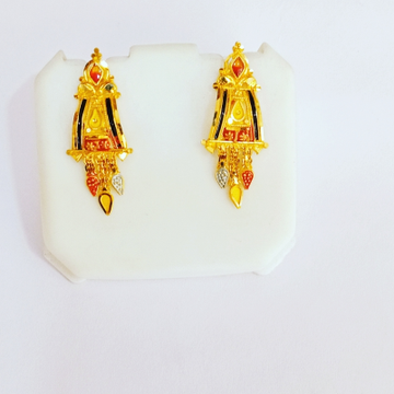 Gold stylish earrings by 