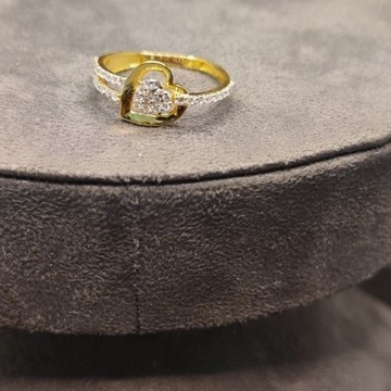 22kt gold heart cz ring by 