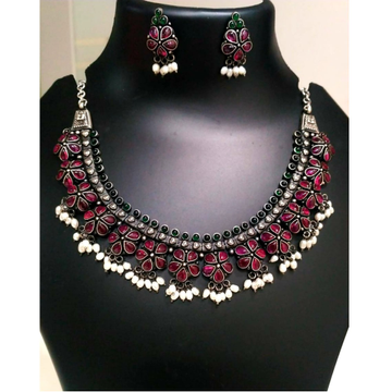 925 Silver Flower Design With Maroon Stone Necklac... by 
