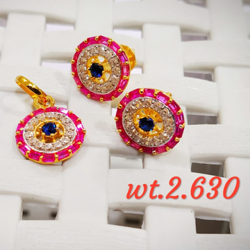 22KT Gold CZ Ruby With White Stone Pendent Butti S...