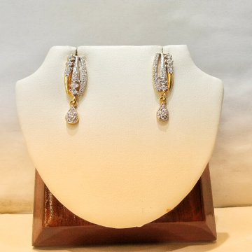Gold 916 Hallmark Classic Design Earrings by Pratima Jewellers