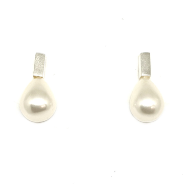 925 Sterling Silver Pear Shaped Pearl Earring MGA...