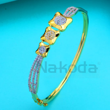 750 Gold CZ Ladies Delicate Kada Bracelet LKB218