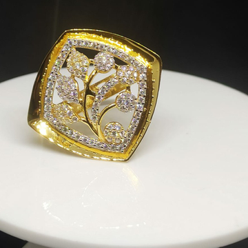 916 Gold Fancy LR Ring by 