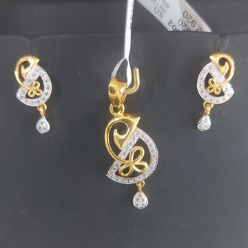 916 cz fancy pendant set by Parshwa Jewellers