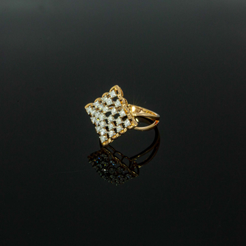 Enchanting 14kt Diamond Ring For Women