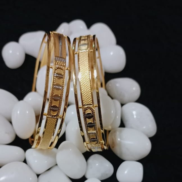 22K Gold Triple Pipe Kadli Bangle by 