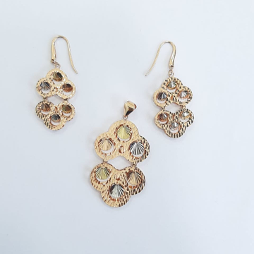 18kt premium pendant set by 