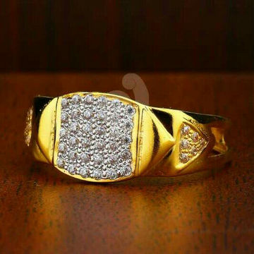22ct Exclusive Cz Gold Gents Ring