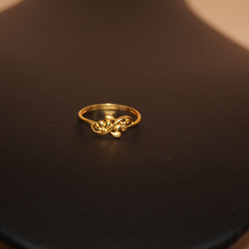 22k Gold Delicate Ladies Ring 259R55