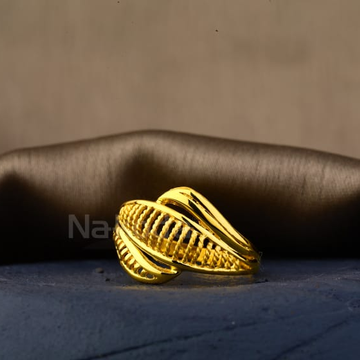916 Gold CZ Delicate Ladies Plain Ring LPR584
