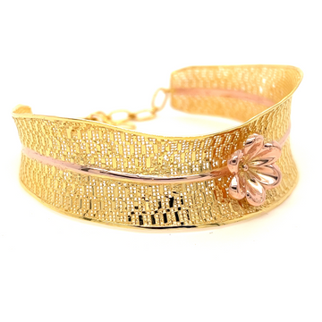 Trendy Looking Modern Bracelet by 