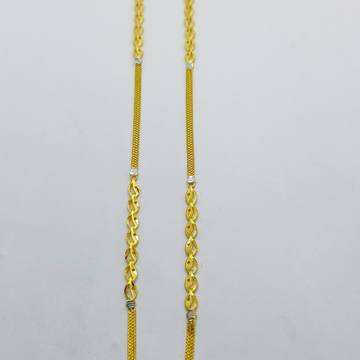 916 gold casting chain  by Suvidhi Ornaments