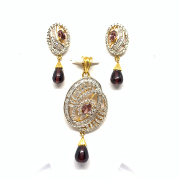 Designer Gold Pendent Set by Rajasthan Jewellers Private Limited