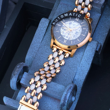 New Unique Design Rose Gold Watch