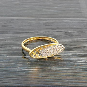 ovel ring by 