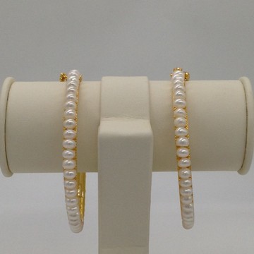 White Flat Pearls Bangles JBG0055