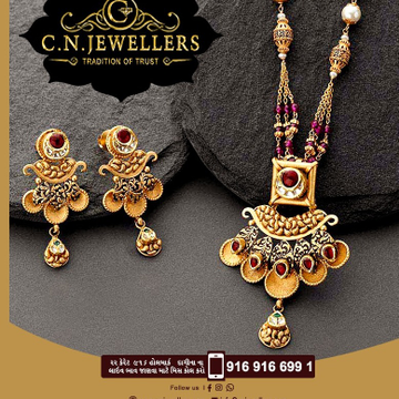 ANTIQUE JADTAR PENDENT SET 916 by 