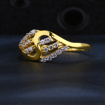 22CT Gold Hallmark Delicate Ladies Ring LR1297