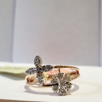 fancy flower ring by 