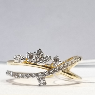 leaf cross overlapping ring by 