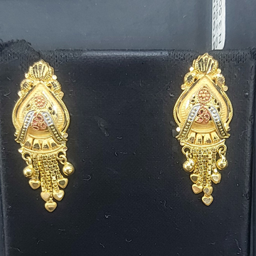 light weight plain gold earring by Parshwa Jewellers