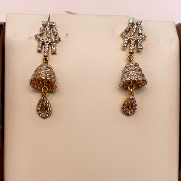916 / 22k gold ladies lovely earrings by Shree Godavari Gold Palace