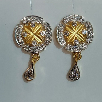 22K Gold Latkan Earrings by Madhav Jewellers (TankaraWala)