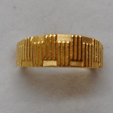 22 kt gold casting band by Aaj Gold Palace