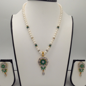 White;green cz pendent set with 1 line round pearls jps0297